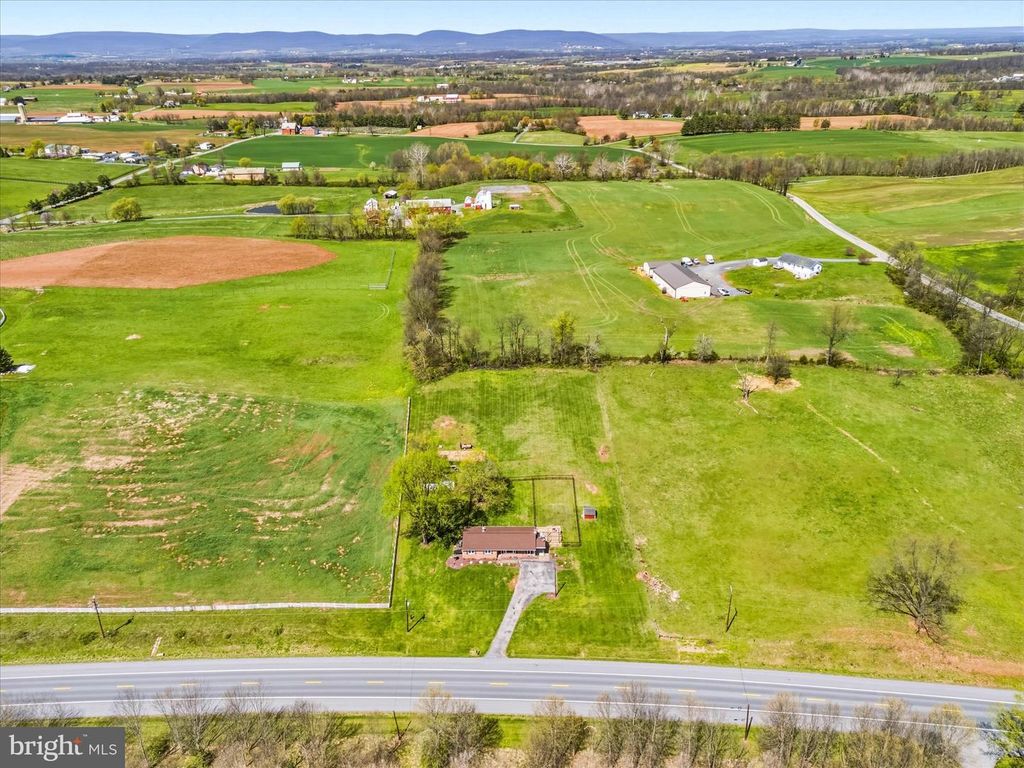 Image 48 of property listing at 12734 WOODSBORO PIKE, Keymar, MD 21757