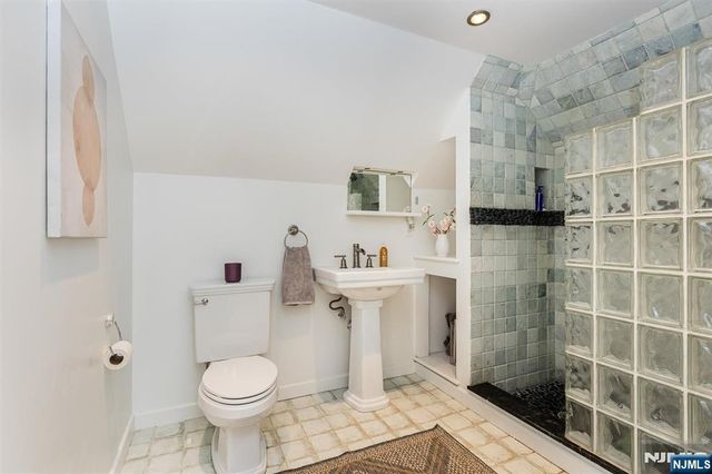109 Clarewill Avenue, Montclair, NJ 07043