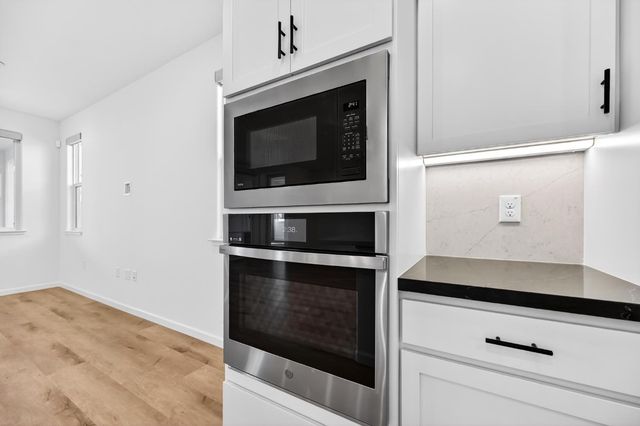 12713 Mission Peak Way, Rancho Cordova, CA 95742