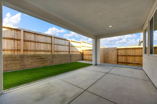 12713 Mission Peak Way, Rancho Cordova, CA 95742