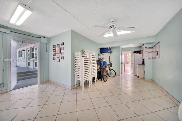 3221 NE 8th Street 103, Pompano Beach, FL 33062