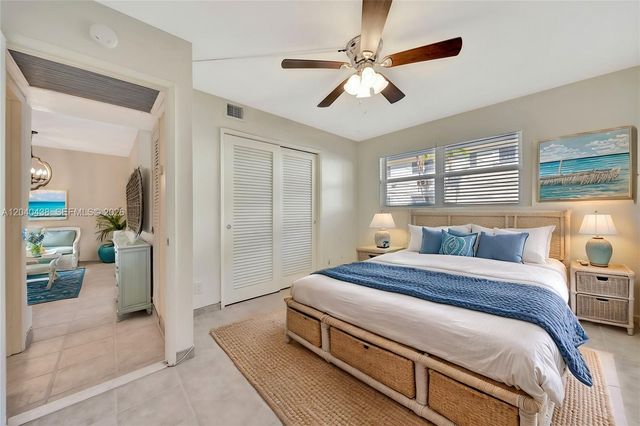 3221 NE 8th Street 103, Pompano Beach, FL 33062