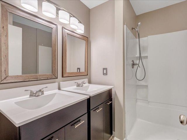 107 Windward DR SW 107, Roanoke, VA 24018