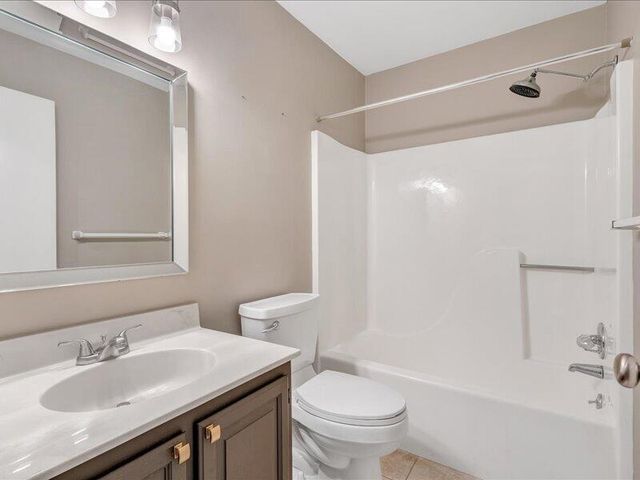107 Windward DR SW 107, Roanoke, VA 24018