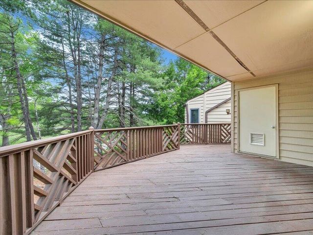 107 Windward DR SW 107, Roanoke, VA 24018