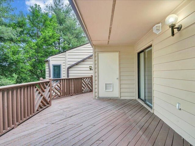 107 Windward DR SW 107, Roanoke, VA 24018