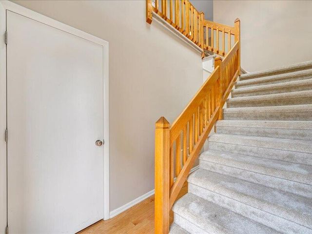 107 Windward DR SW 107, Roanoke, VA 24018