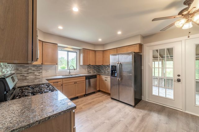 340 Golfview Drive, Schererville, IN 46375