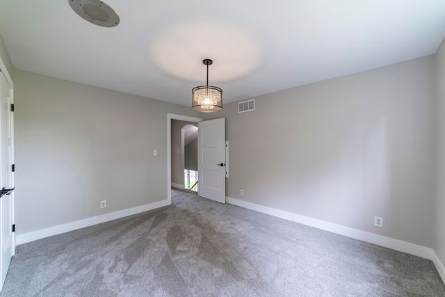 340 Golfview Drive, Schererville, IN 46375