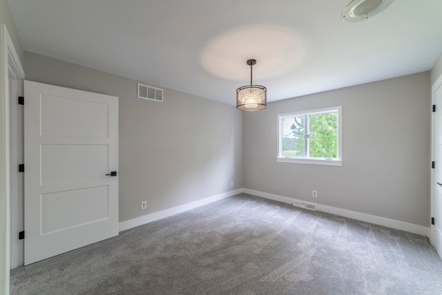 340 Golfview Drive, Schererville, IN 46375