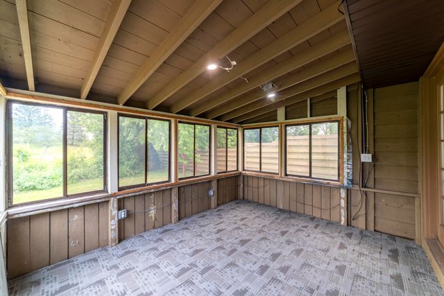 340 Golfview Drive, Schererville, IN 46375