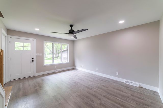 340 Golfview Drive, Schererville, IN 46375