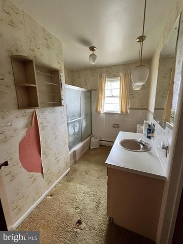 977 LOCUST GROVE RD, Middletown, PA 17057