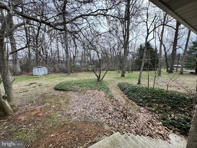 977 LOCUST GROVE RD, Middletown, PA 17057