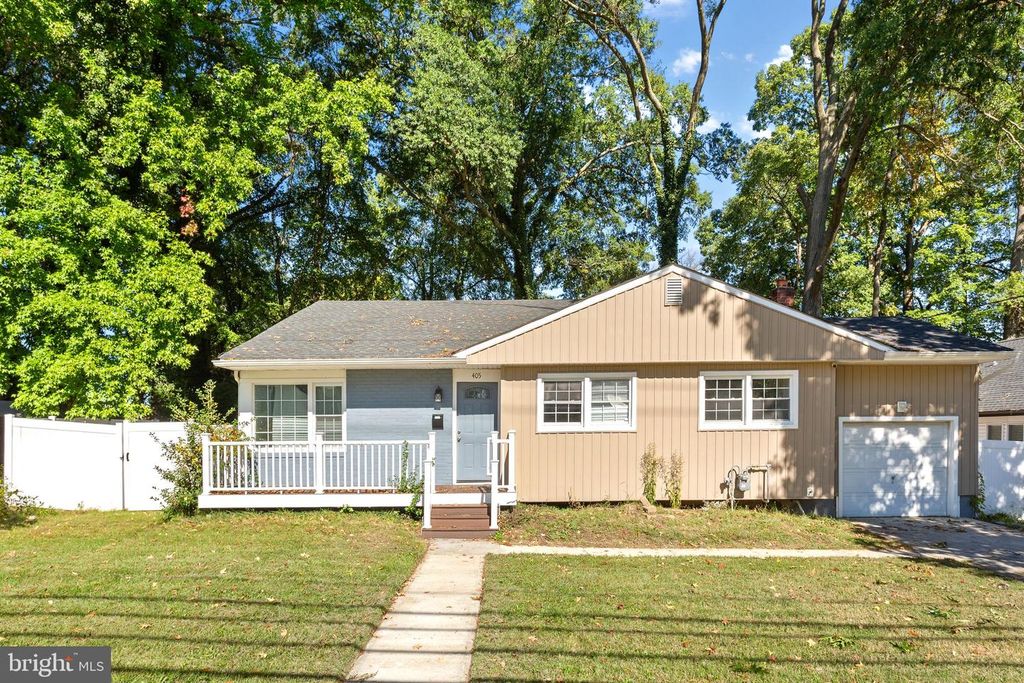 405 E EVESHAM AVE, MAGNOLIA, NJ 08049 — exterior
