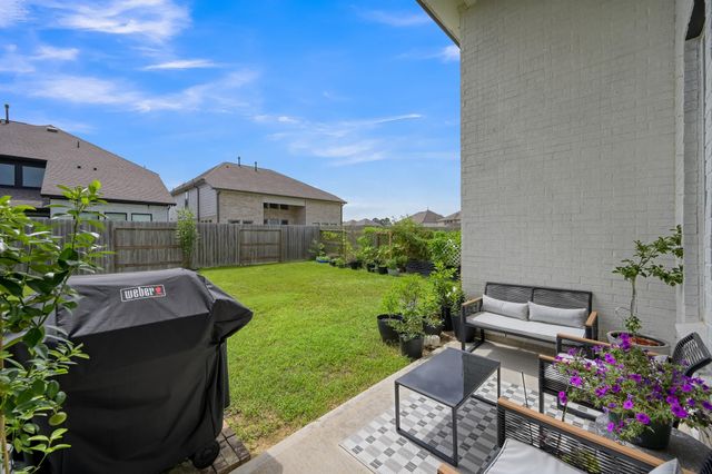 2210 Seneca Lake Drive, La Marque, TX 77568