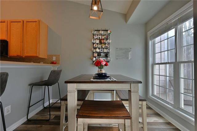 151 Spring Way Square, Canton, GA 30114
