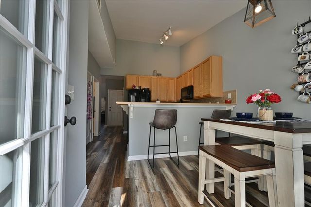 151 Spring Way Square, Canton, GA 30114