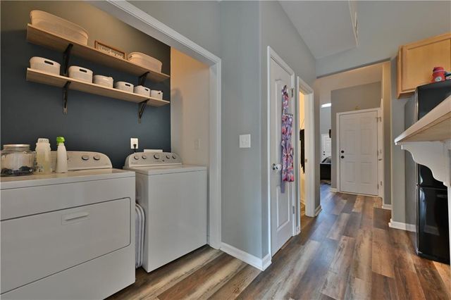 151 Spring Way Square, Canton, GA 30114