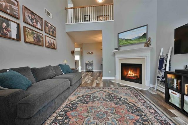 151 Spring Way Square, Canton, GA 30114