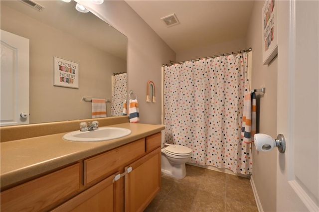 151 Spring Way Square, Canton, GA 30114