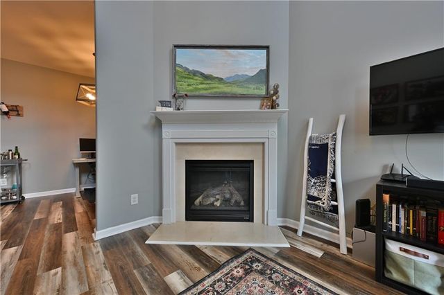 151 Spring Way Square, Canton, GA 30114