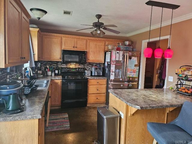 2525 Zoysia Lane, Conway, AR 72034