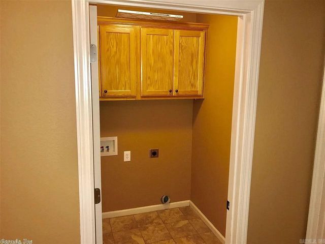 2525 Zoysia Lane, Conway, AR 72034