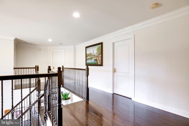 15613 VILLAGE COVE PL, Haymarket, VA 20169