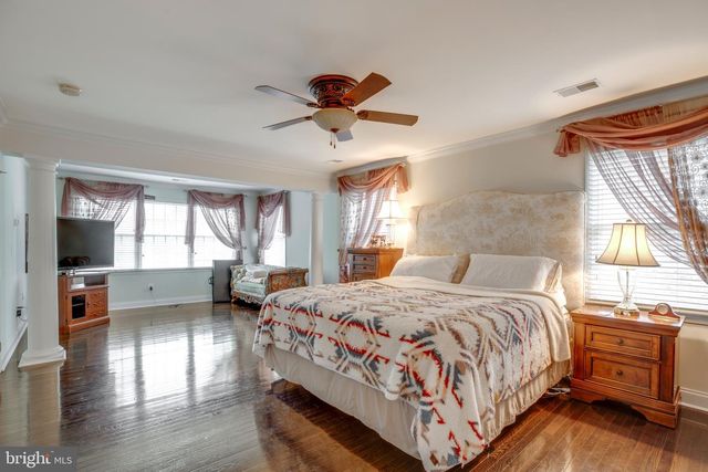 15613 VILLAGE COVE PL, Haymarket, VA 20169