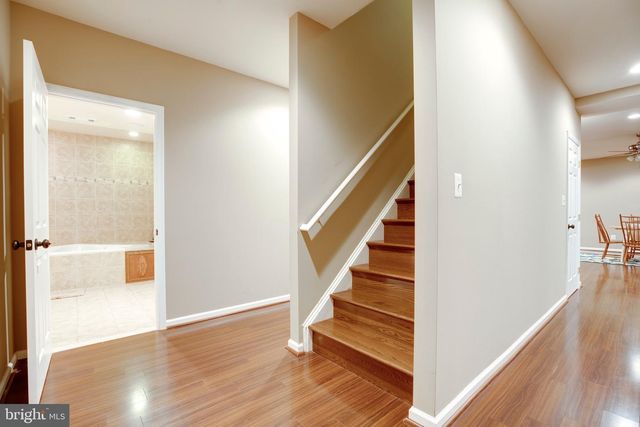 15613 VILLAGE COVE PL, Haymarket, VA 20169