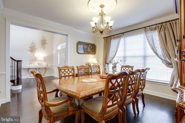 15613 VILLAGE COVE PL, Haymarket, VA 20169