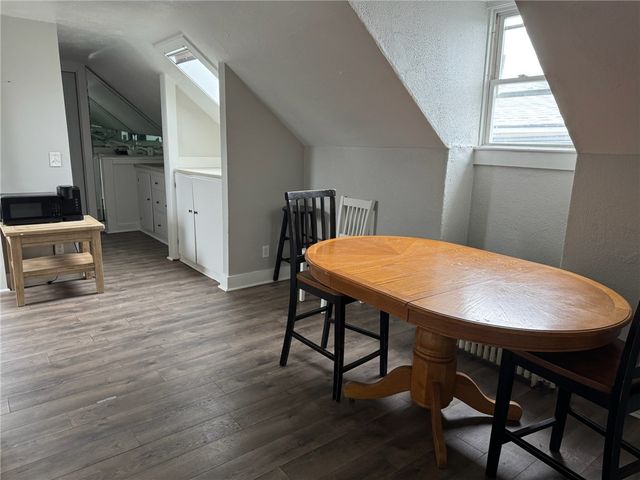 9 Ann Street 2, Newport, RI 02840