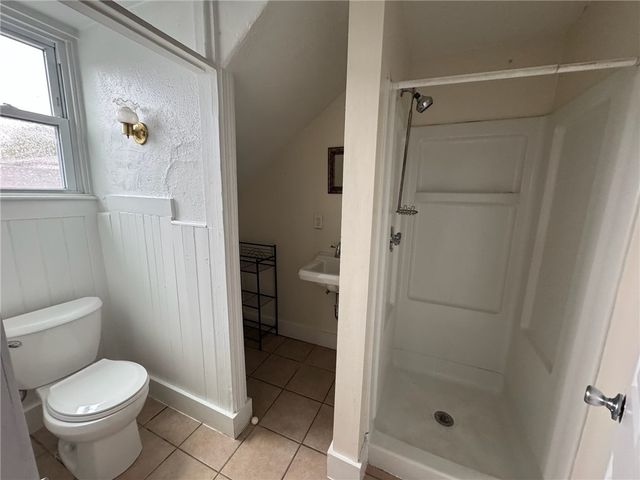 9 Ann Street 2, Newport, RI 02840