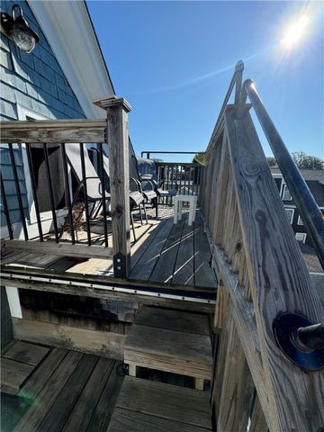 9 Ann Street 2, Newport, RI 02840