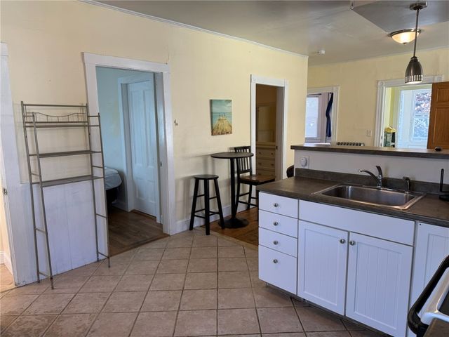 9 Ann Street 2, Newport, RI 02840