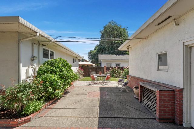 2532 Bristol Ave, Stockton, CA 95204