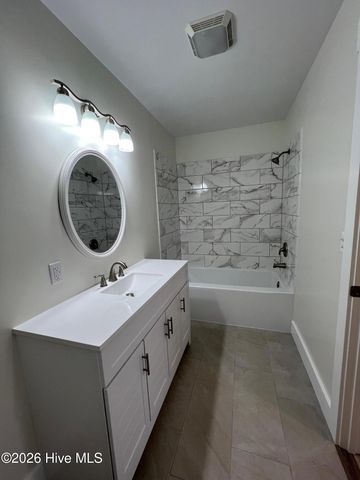 410 Loma Linda Drive, Cape Carteret, NC 28584