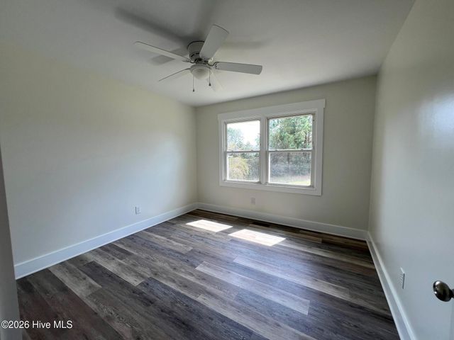 410 Loma Linda Drive, Cape Carteret, NC 28584