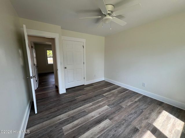 410 Loma Linda Drive, Cape Carteret, NC 28584