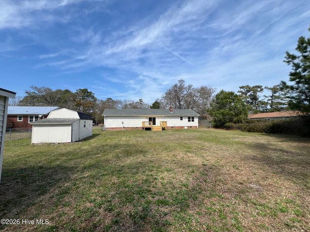 410 Loma Linda Drive, Cape Carteret, NC 28584