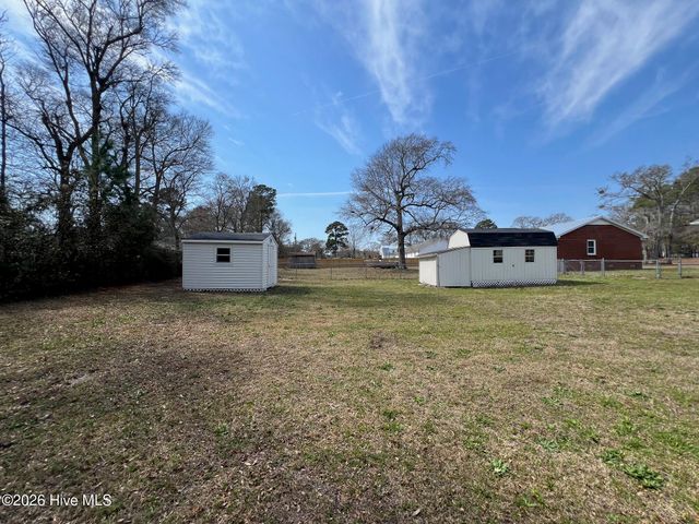 410 Loma Linda Drive, Cape Carteret, NC 28584
