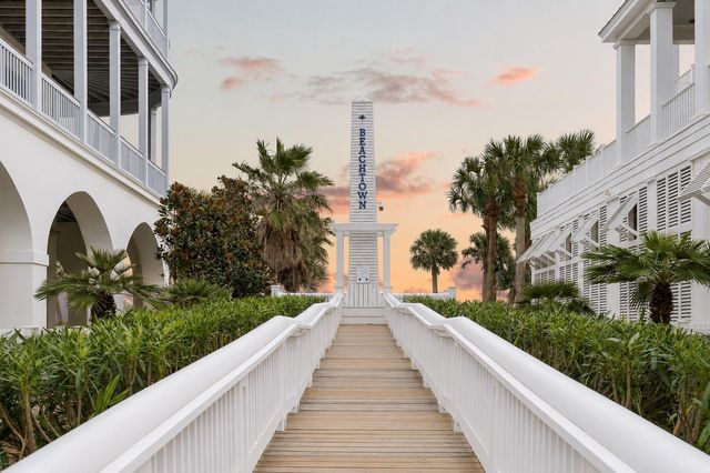 2509 Sunset Passage, Galveston, TX 77550