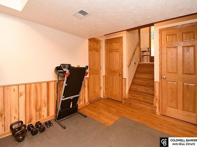 7813 S 37th Street, Bellevue, NE 68147