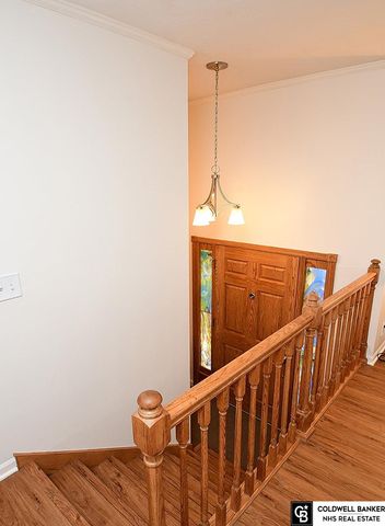 7813 S 37th Street, Bellevue, NE 68147