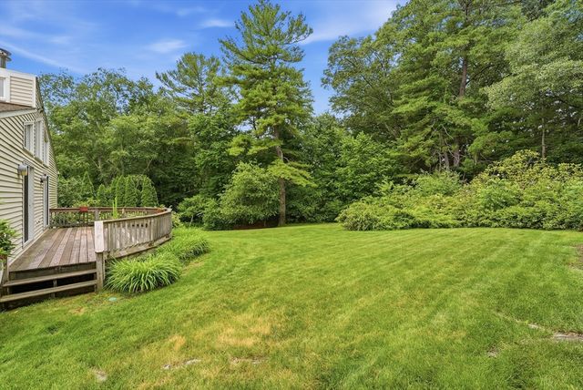 12 Swanson Rd, Framingham, MA 01701