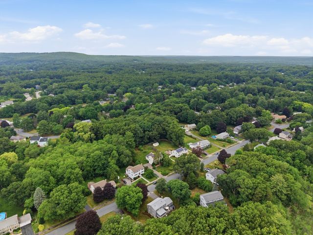 12 Swanson Rd, Framingham, MA 01701