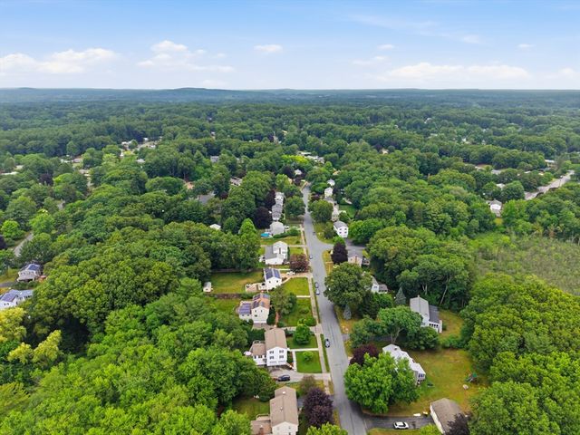 12 Swanson Rd, Framingham, MA 01701