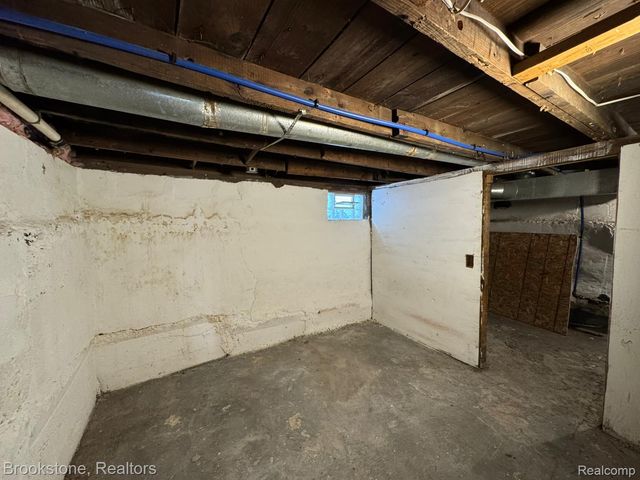 744 Saint Clair Street, Pontiac, MI 48340