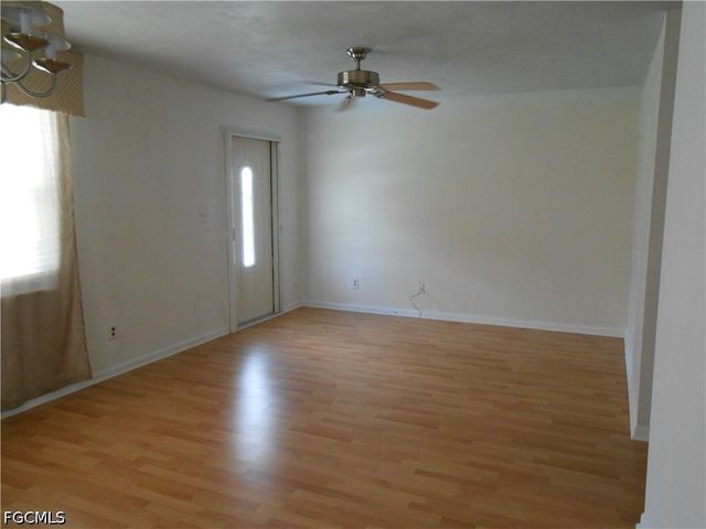 52 Heath Aster LN, Lehigh Acres, FL 33936